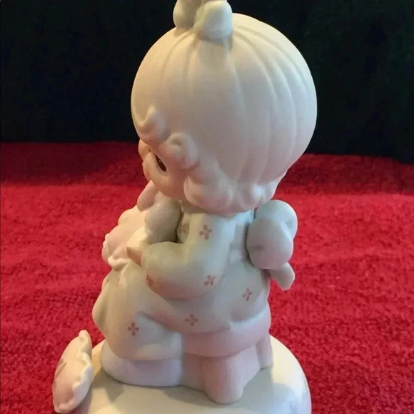 SOLD Precious Moments Growing in Grace Age 4 - Picture 6 of 7